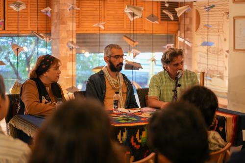 بستنی نمادی از  گذشته و هویت است